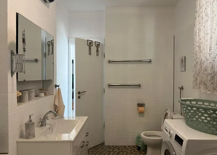 Lyra Feriehus Trogir